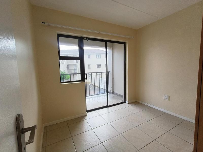 To Let 2 Bedroom Property for Rent in Parklands Western Cape